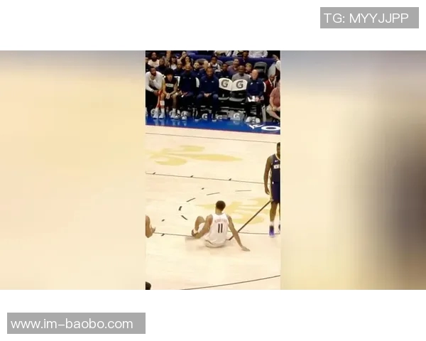 伊戈达罗20分钟高效表现7投5中斩获12分5篮板3助攻1抢断